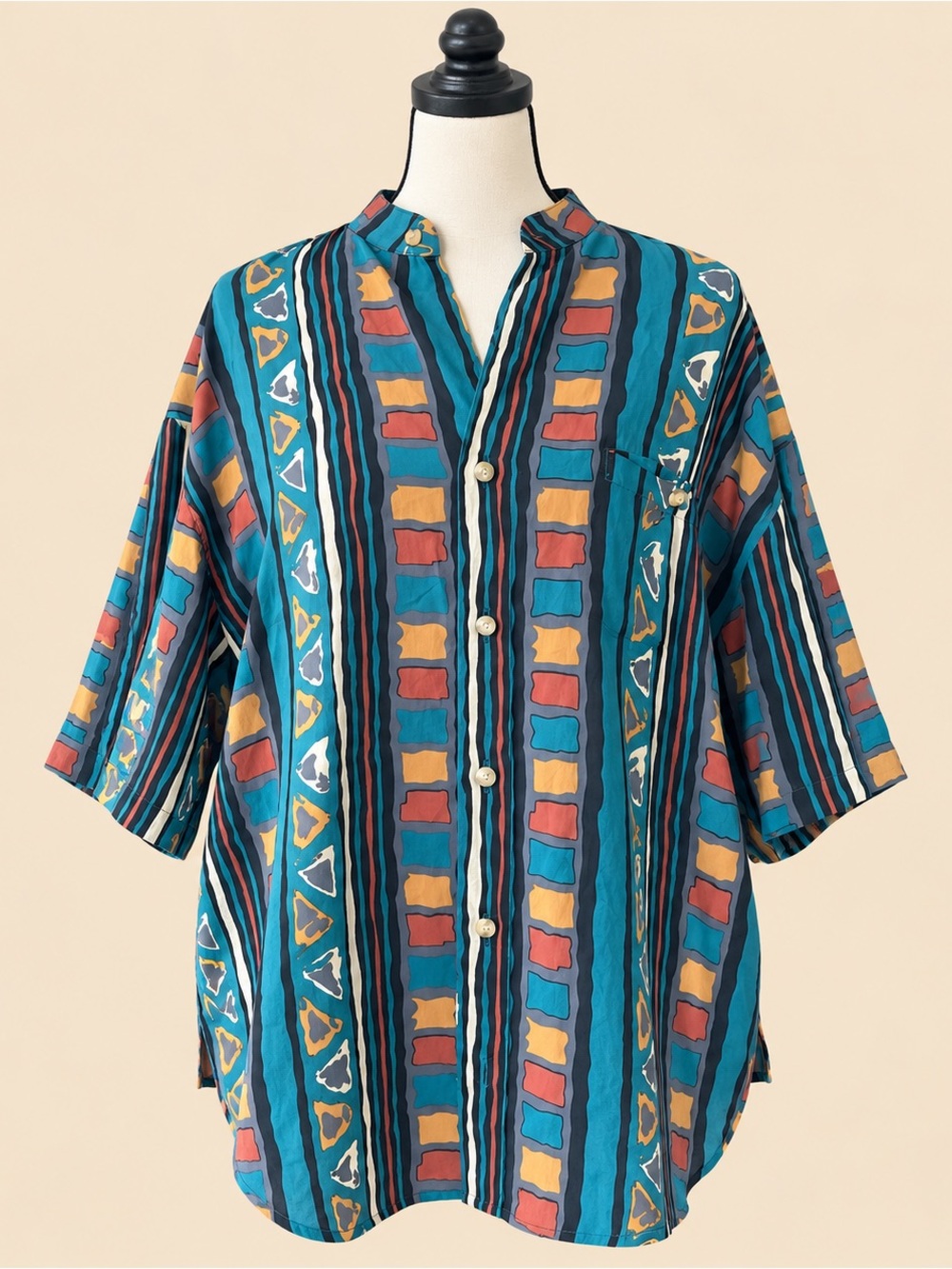90s Vintage 100% Silk Bold Print Short Sleeve Button Down M